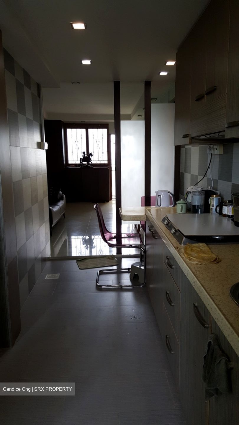 Blk 83 Commonwealth Heights (Queenstown), HDB 2 Rooms #563712371